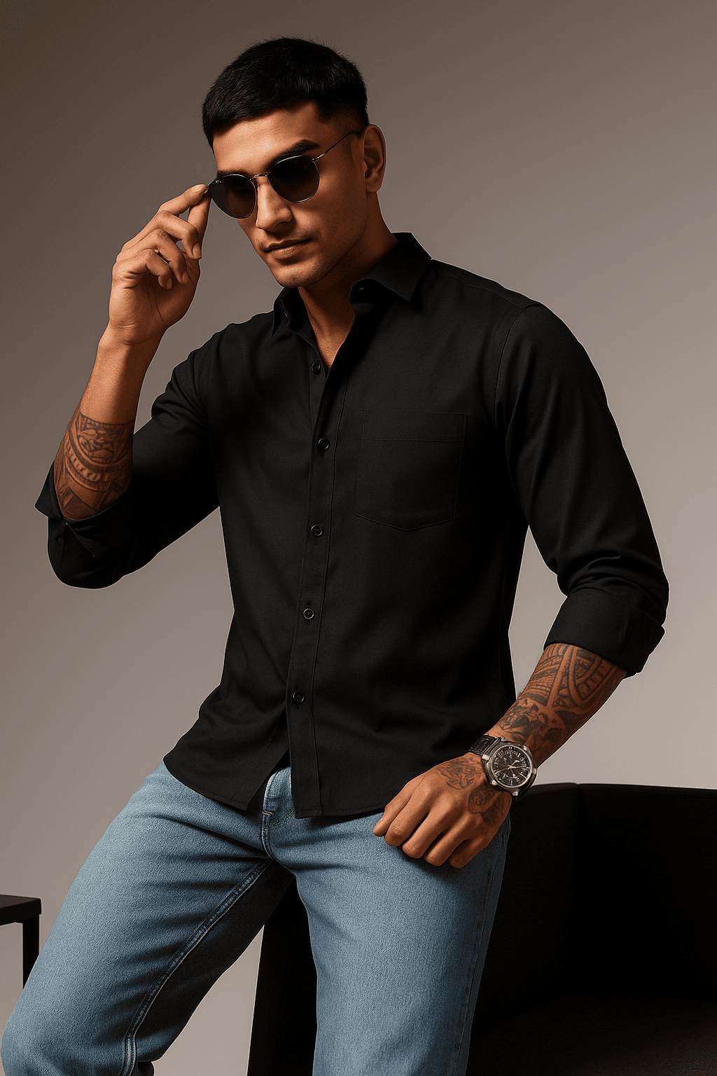 black shirt 